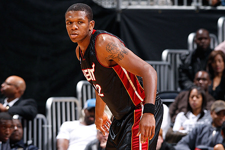 球员在防守 球员在防守